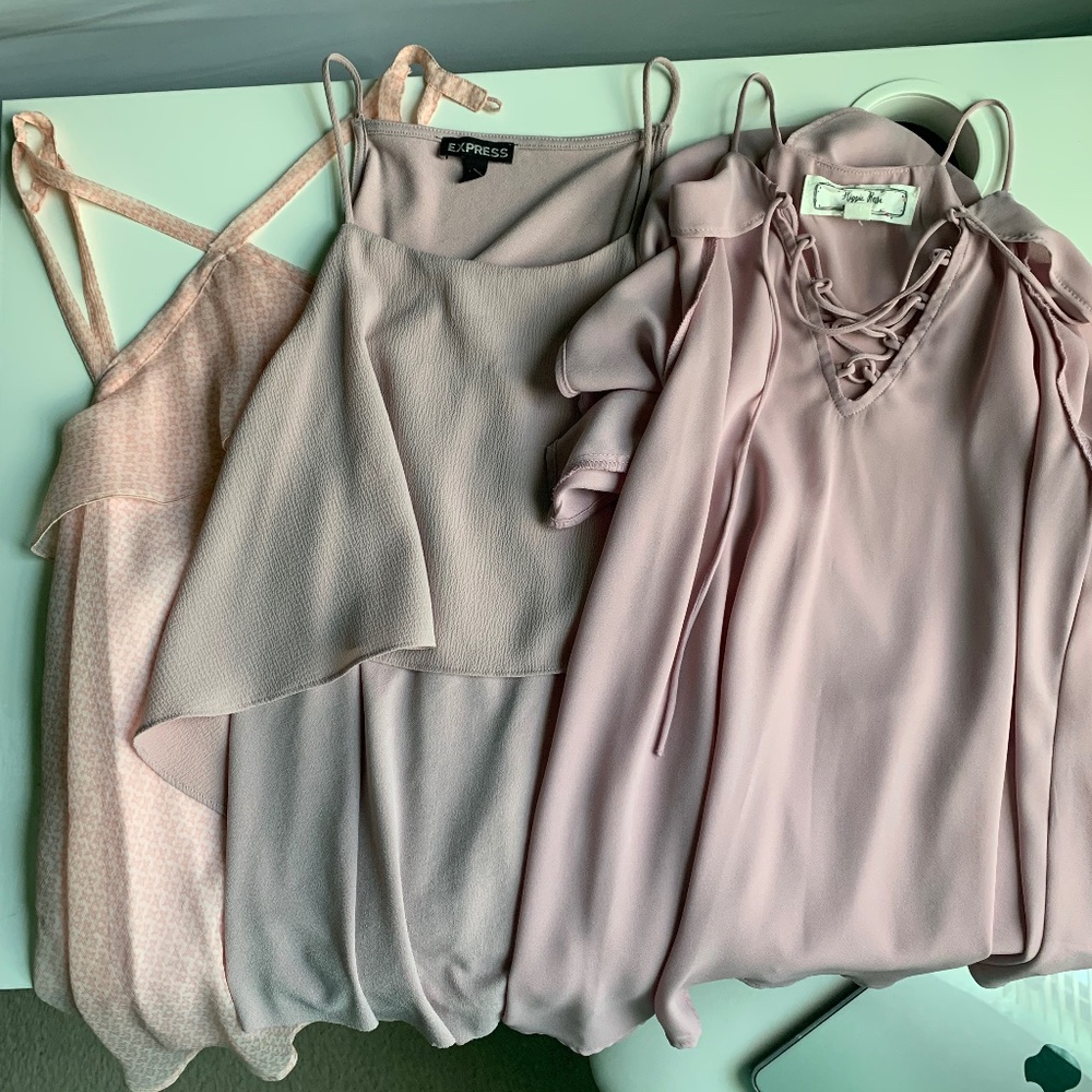 HOLLISTER, EXPRESS, & HIPPIE ROSE NEUTRAL PINK TANK TOPS BUNDLE - Picture 1 of 9
